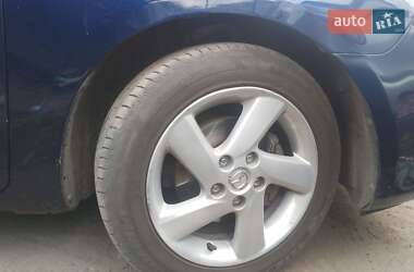 Седан Mazda 3 2005 в 