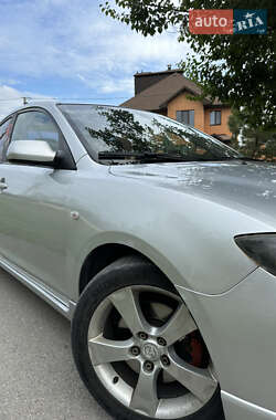 Седан Mazda 3 2005 в 