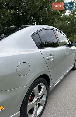 Седан Mazda 3 2005 в 