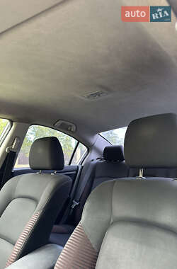 Седан Mazda 3 2005 в 