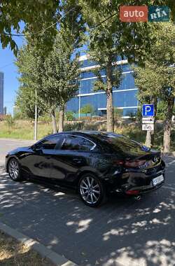 Седан Mazda 3 2021 в 