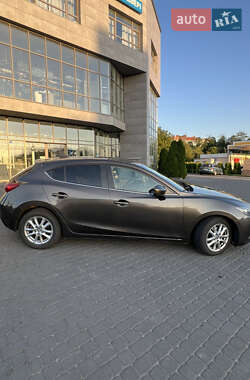 Хэтчбек Mazda 3 2014 в 