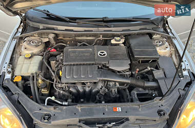 Хэтчбек Mazda 3 2007 в 