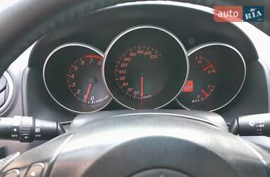 Седан Mazda 3 2006 в 