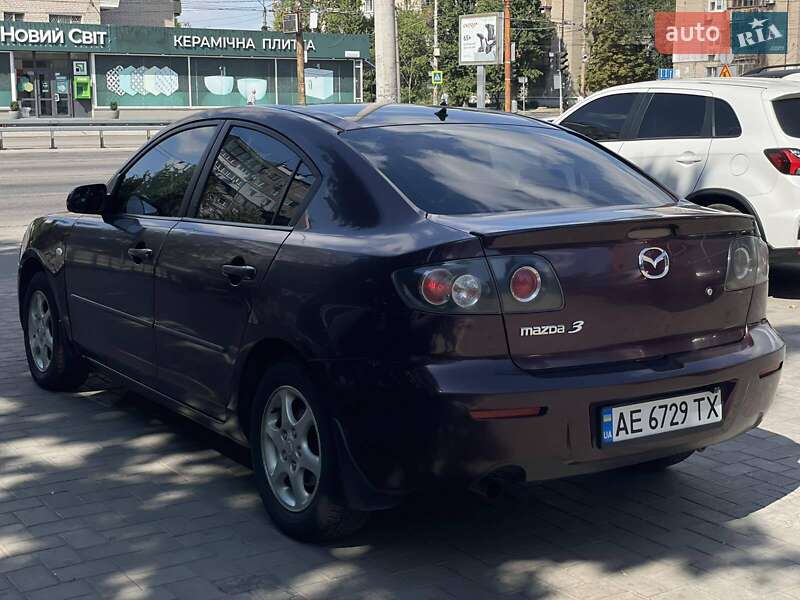 Седан Mazda 3 2007 в Дніпрі