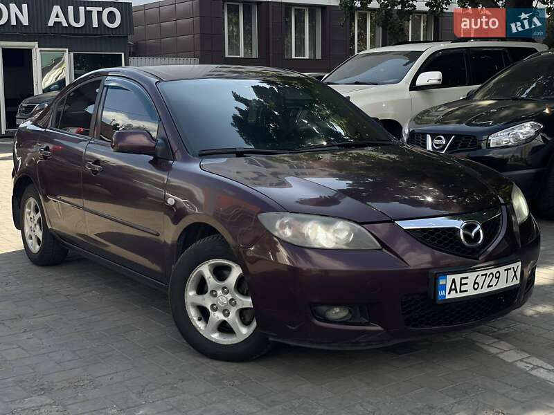 Седан Mazda 3 2007 в Дніпрі