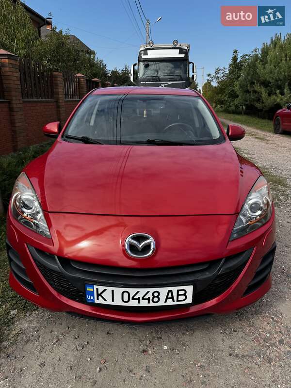 Хэтчбек Mazda 3 2011 в Киеве