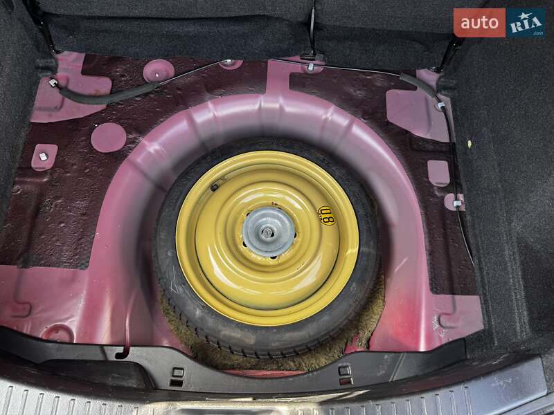 Хэтчбек Mazda 3 2011 в Киеве