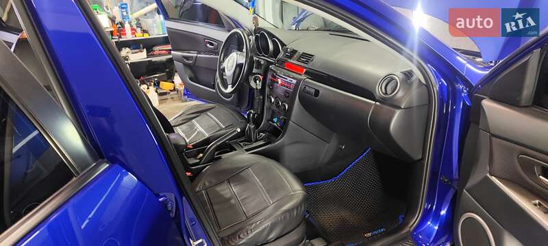 Хэтчбек Mazda 3 2007 в Киеве
