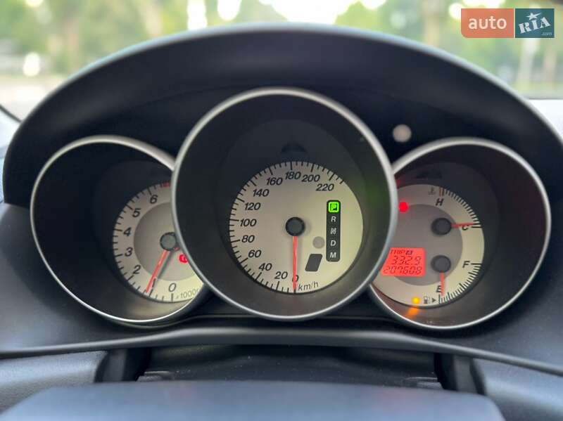 Седан Mazda 3 2007 в Софиевской Борщаговке