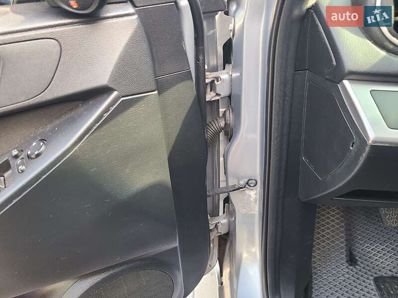 Седан Mazda 3 2010 в Горишних Плавнях