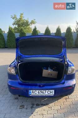 Седан Mazda 3 2008 в 