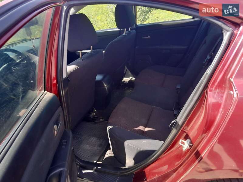 Седан Mazda 3 2005 в Львове