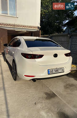 Седан Mazda 3 2018 в 