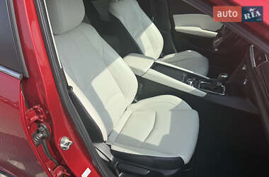 Хэтчбек Mazda 3 2017 в 