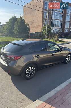Хэтчбек Mazda 3 2014 в 