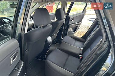 Хэтчбек Mazda 3 2005 в 