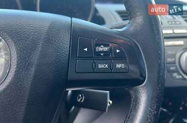 Хэтчбек Mazda 3 2011 в 