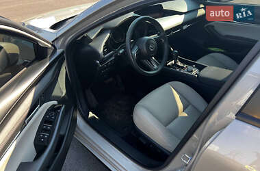 Седан Mazda 3 2024 в 