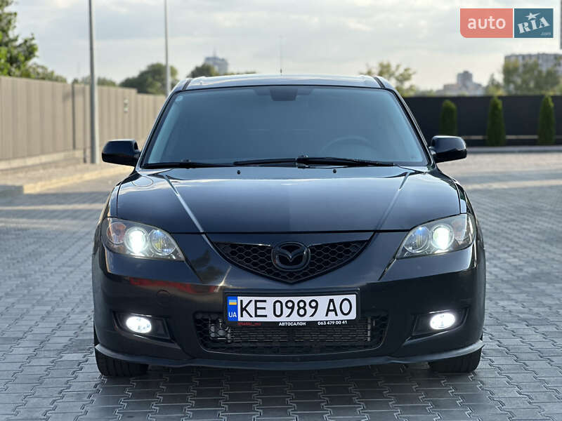 Седан Mazda 3 2009 в Днепре