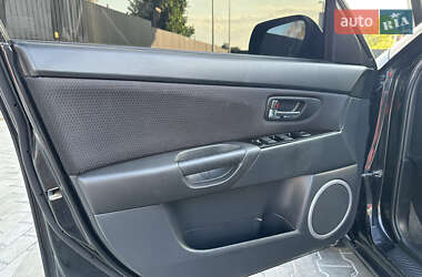 Седан Mazda 3 2009 в 