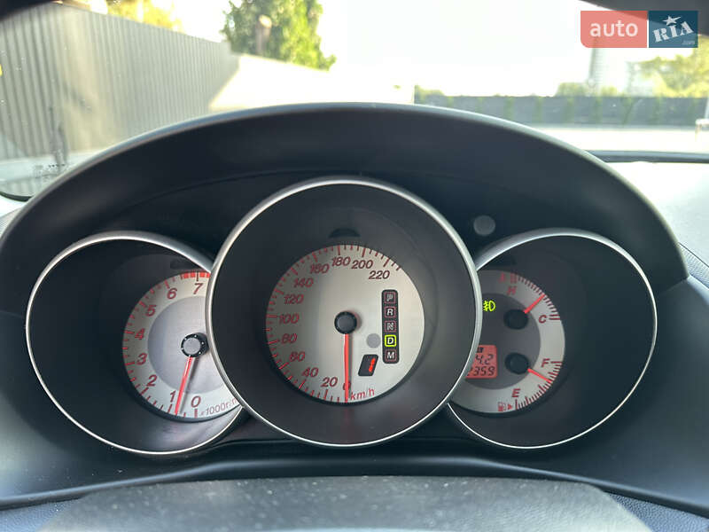 Седан Mazda 3 2009 в Днепре