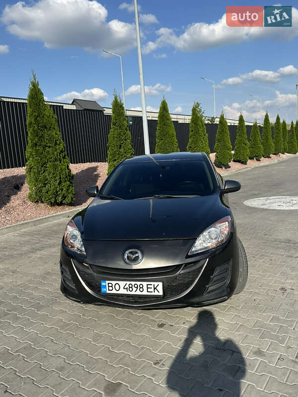 Хэтчбек Mazda 3 2011 в Тернополе