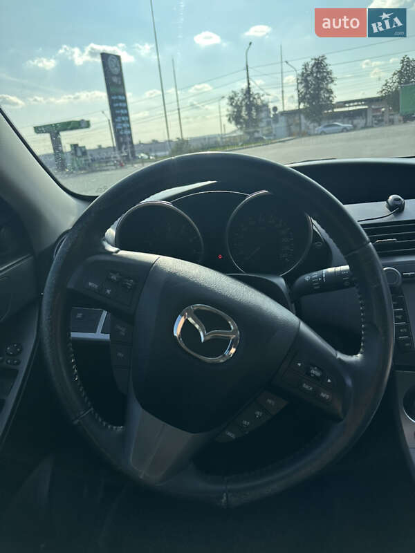 Хэтчбек Mazda 3 2011 в Тернополе