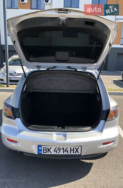 Хэтчбек Mazda 3 2005 в 