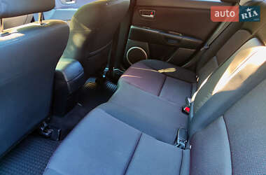 Хэтчбек Mazda 3 2007 в 