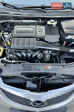 Седан Mazda 3 2005 в 