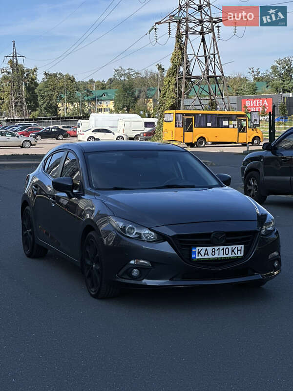 Хэтчбек Mazda 3 2014 в Киеве