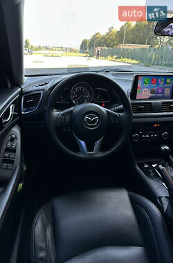 Хэтчбек Mazda 3 2014 в 