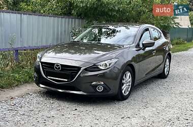 Хэтчбек Mazda 3 2015 в 
