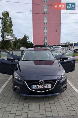 Седан Mazda 3 2016 в 