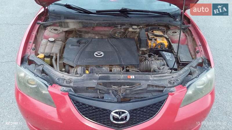 Седан Mazda 3 2005 в Изяславе