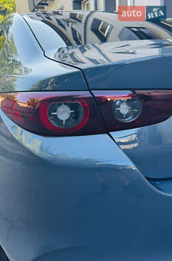 Седан Mazda 3 2022 в 