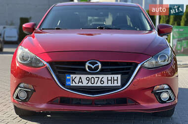 Седан Mazda 3 2014 в 