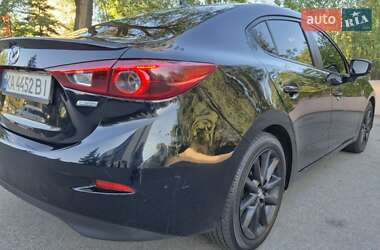 Седан Mazda 3 2017 в 