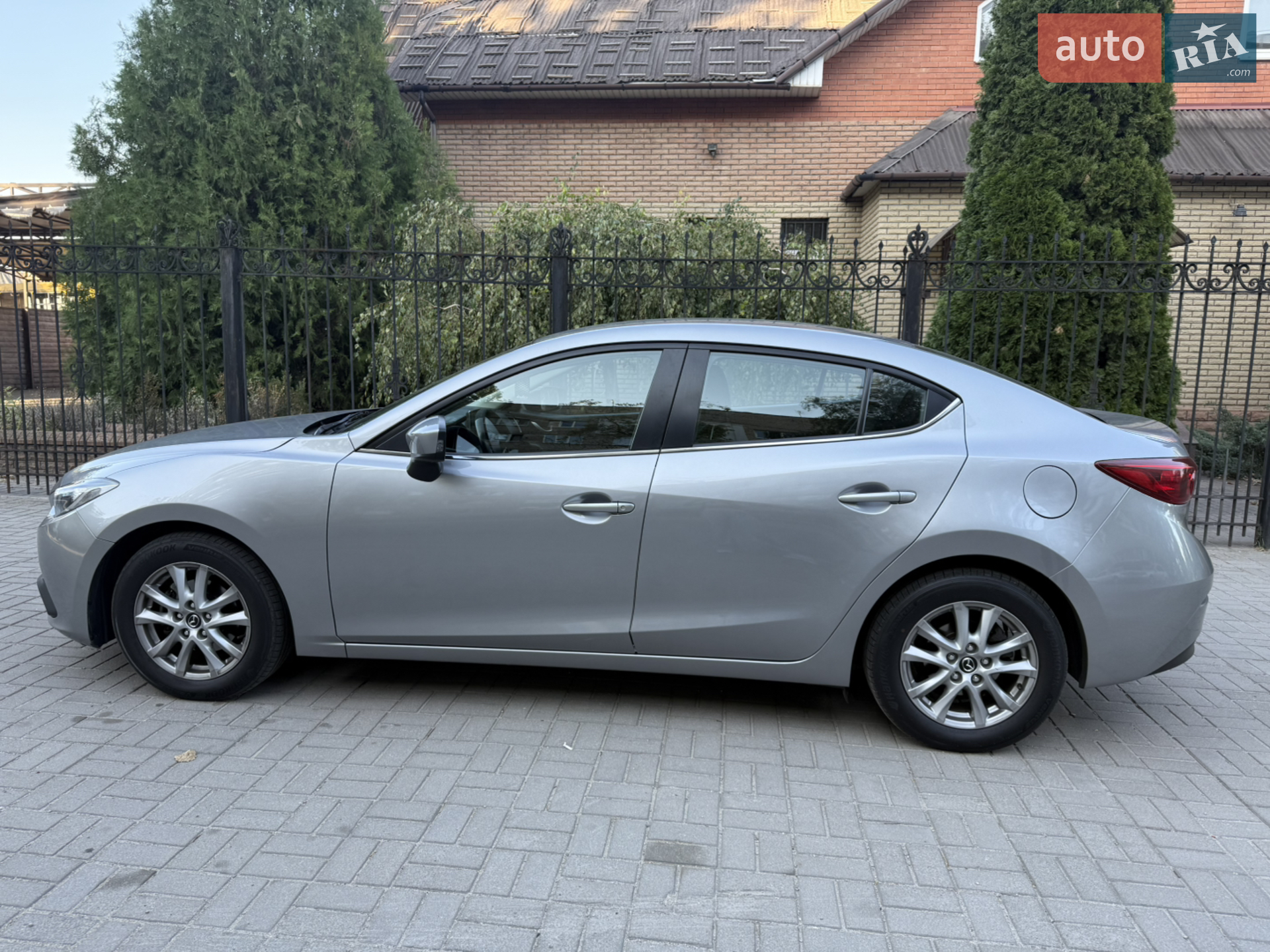 2016 Mazda 3 - фото 1