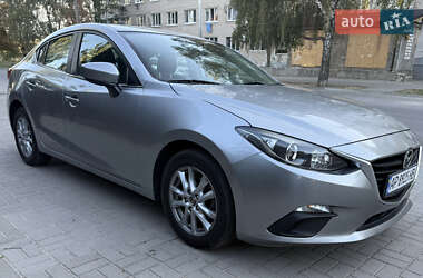 Седан Mazda 3 2016 в 