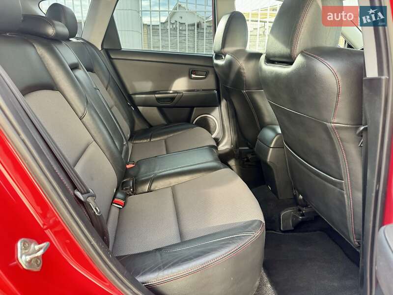 Хэтчбек Mazda 3 2008 в Черновцах