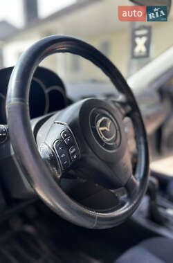 Хэтчбек Mazda 3 2004 в 