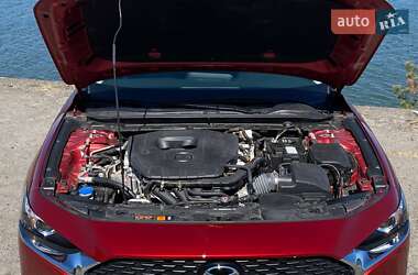 Седан Mazda 3 2023 в 