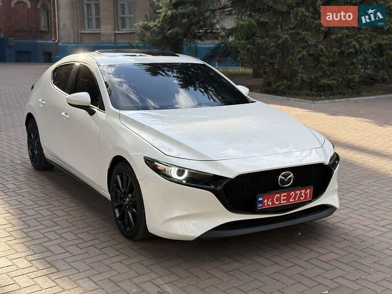 Хэтчбек Mazda 3 2020 в Сумах