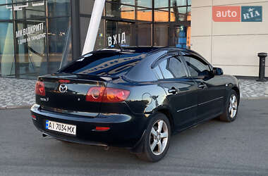 Седан Mazda 3 2004 в 