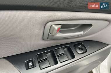 Хэтчбек Mazda 3 2007 в 