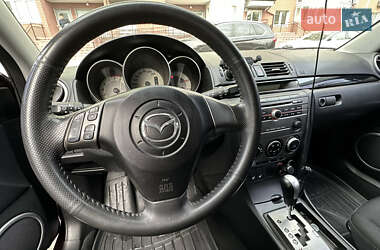 Хэтчбек Mazda 3 2007 в 