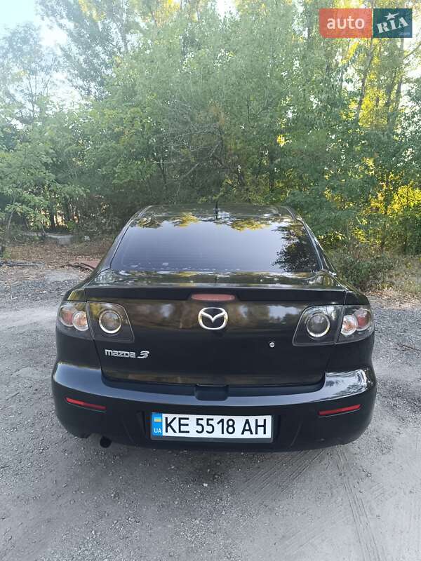Седан Mazda 3 2006 в Дніпрі
