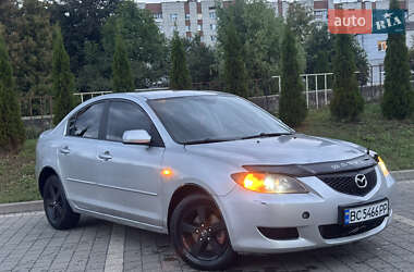 Седан Mazda 3 2004 в 
